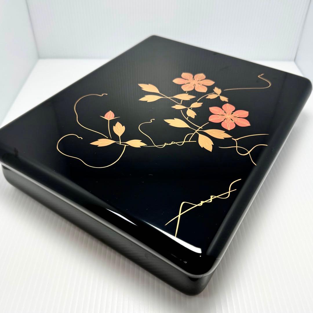 Echizen-nuri Lacquer Document Box (Bunko) with Paulownia Box, Black